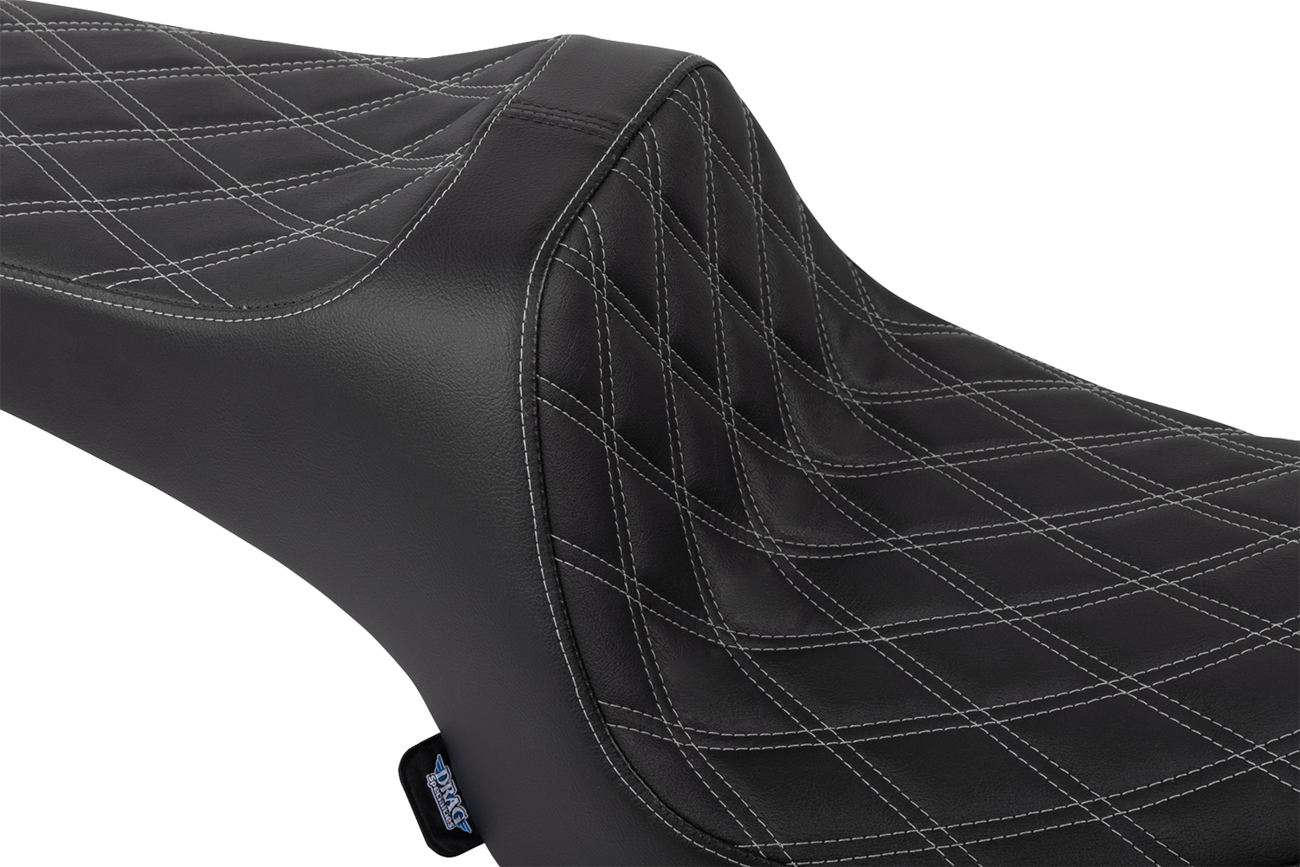 DRAG SPECIALTIES SEATS, DRAG SPECIALTIES SEATS Predator III Seat - Vinyl with Double Diamond Stitching for Challenger '20-'25, Part 4718C