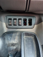 Load image into Gallery viewer, 2001-2007 Toyota Sequoia/Tundra OEM Style Dash Switch Panel