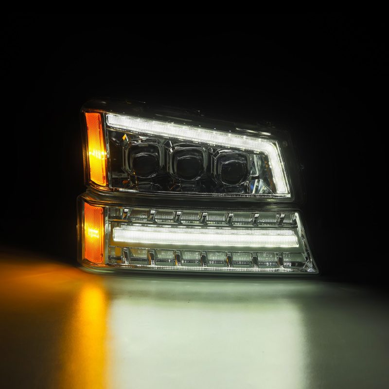 AlphaRex 03-06 Chevrolet Silverado/02-06 Avalanche  NOVA-Series LED Projector Headlights Chrome
