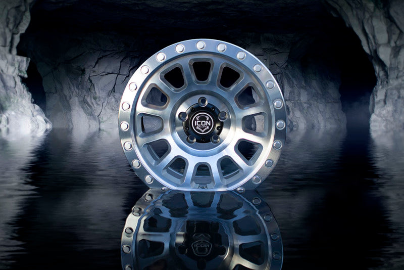 ICON Hulse 18x9 6x5.5 25mm Offset 6in BS Silver Machined