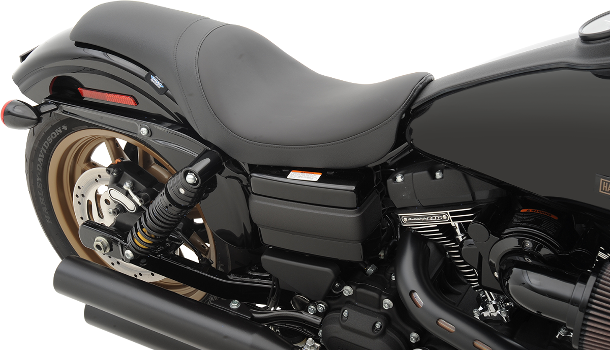 DRAG SPECIALTIES SEATS, DRAG SPECIALTIES SEATS Predator Seat for Dyna '06-'17 – Smooth Finish, Part No. 0803-0291