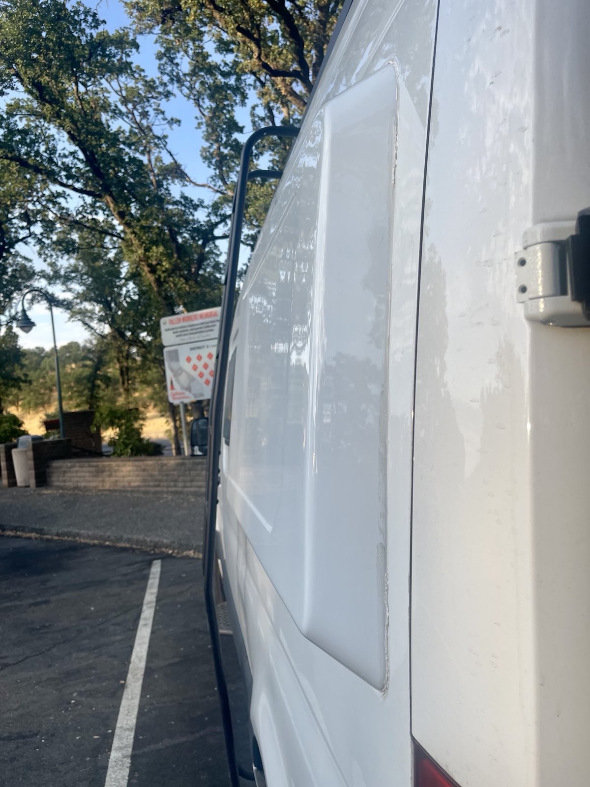 Sprinter 144 Driver/Passenger Side Flares