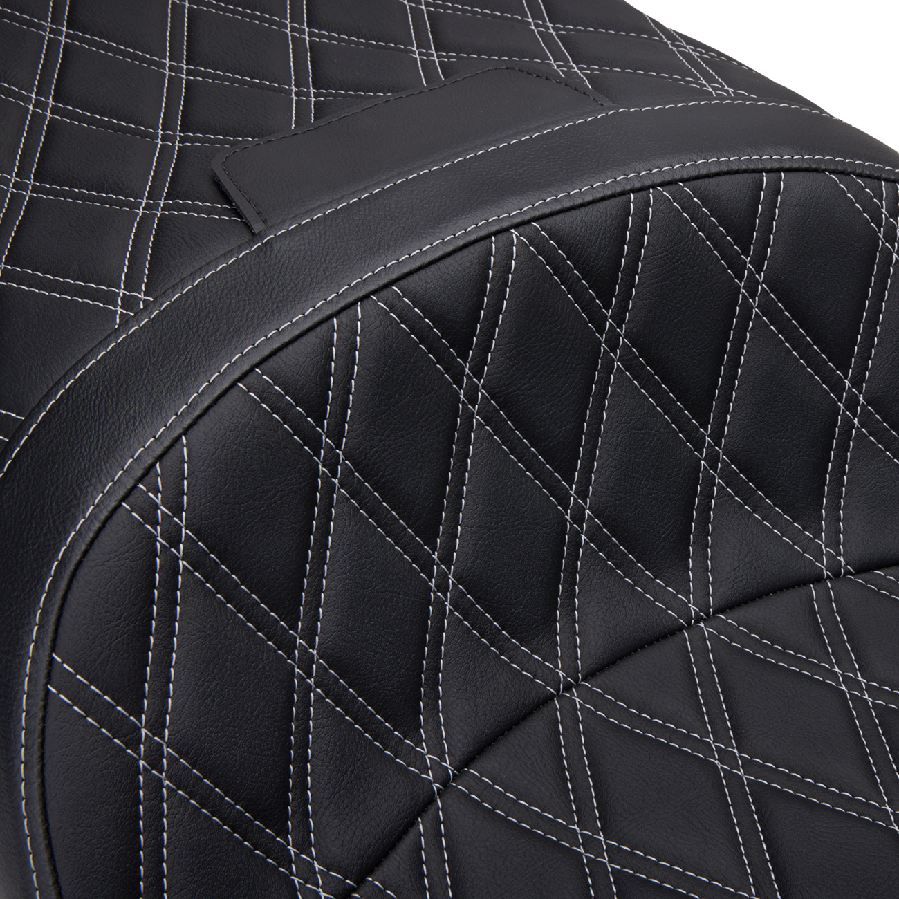 DRAG SPECIALTIES SEATS, Drag Specialties Seats Freedom Seat for FLH 1997-2007 with Vinyl Cover and Double Diamond Silver Stitch - Part 08011506-4676C