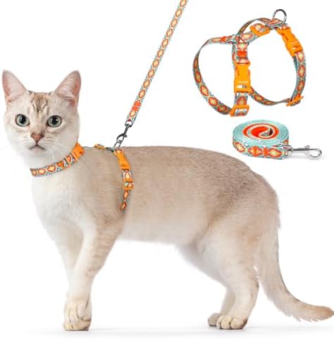 Dooradar Cat Harness and Leash Set, Adjustable Pet Straps