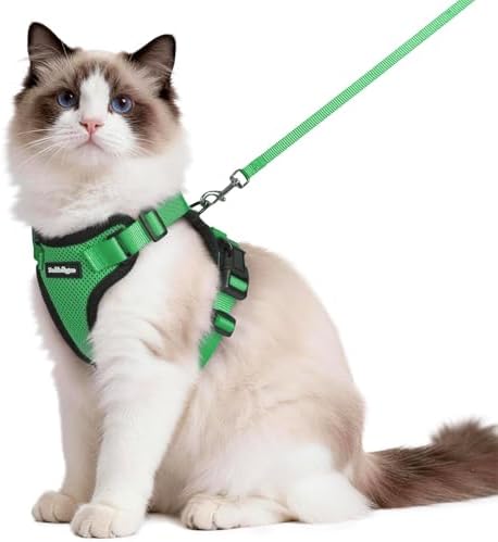 rabbitgoo Cat Harness and Leash Set, Escape Proof Vest, Grass Green