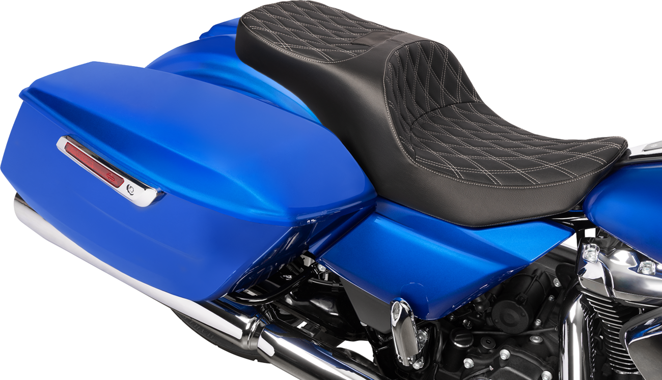 DRAG SPECIALTIES SEATS, Drag Specialties Seats Forward Position Freedom Seat for FLH/FLT 2023-2025, Vinyl with Silver Double Diamond Stitch - Part #4715C