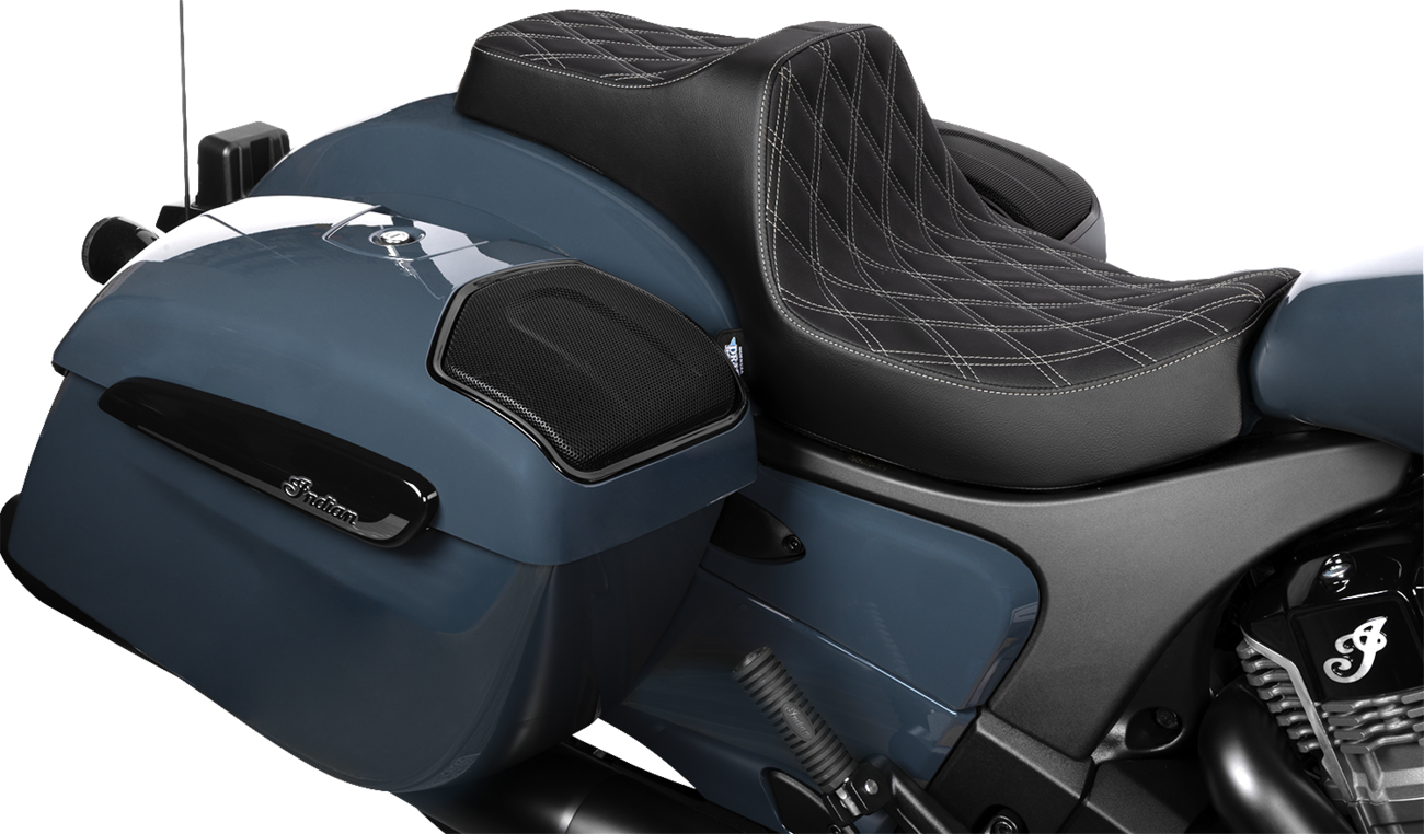 DRAG SPECIALTIES SEATS, Drag Specialties Seats Predator III 2-Up Seat for Chieftain '25 and Challenger '20-'25 - Vinyl with Double Diamond Pattern and Silver Stitch - Part Number 4720C