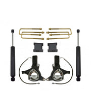 Load image into Gallery viewer, MaxTrac 07-16 GM C1500 2WD w/Cast Steel Susp. 4.5in/2in MaxPro Spindle Lift Kit w/MaxTrac Shocks