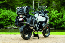 Load image into Gallery viewer, Kuryakyn Torke 24L Dry Bag Panniers