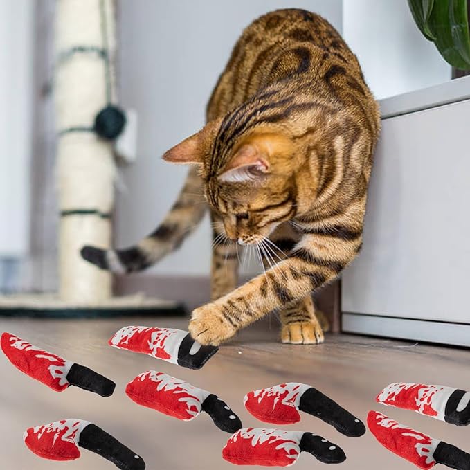 8pcs Catnip Toy, Indoor Knife Shaped Cat Toy Horror Plush Interactive Chew Bite Toys for Halloween Christmas Cat Kitten Indoor Festive Holiday Cat Lover Gift