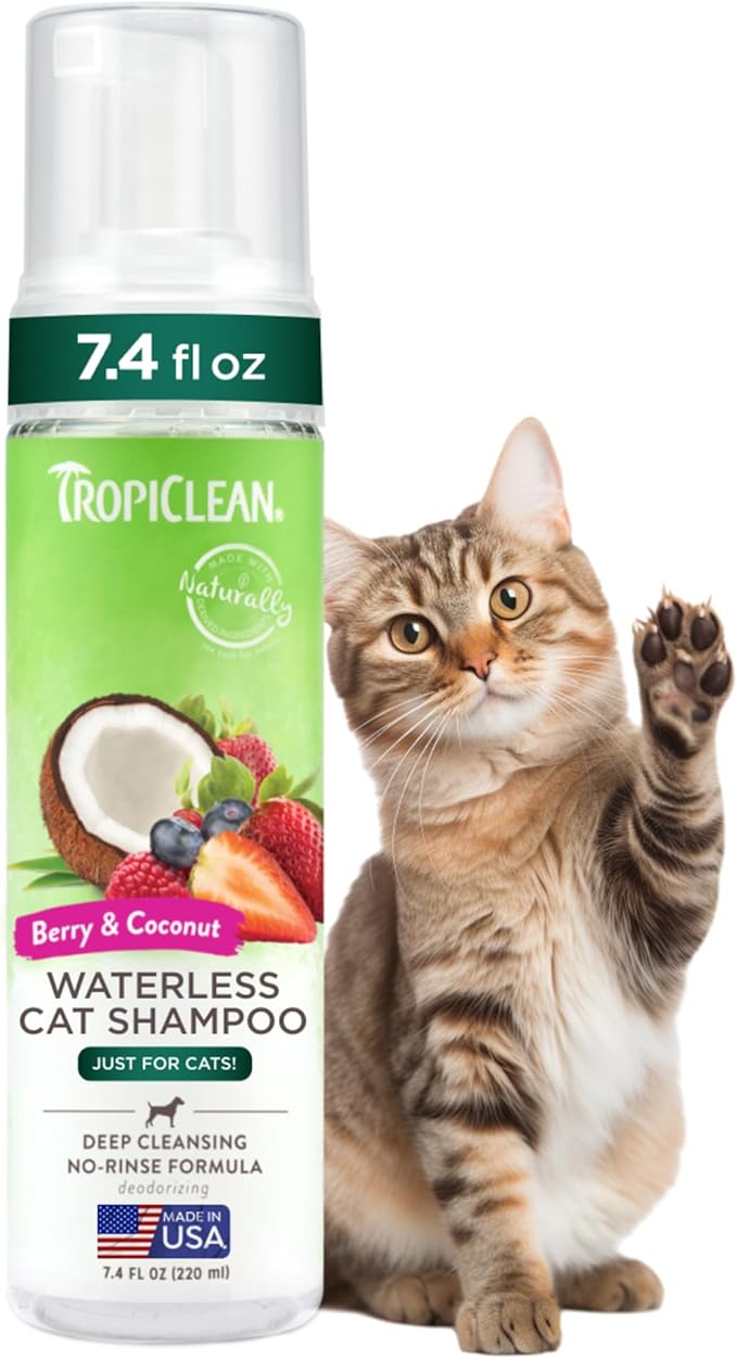 TropiClean Berry & Coconut Waterless Cat Shampoo | Deep Cleansing Dry Shampoo for Cats | Natural Cat Shampoo Derived from Natural Ingredients | Made in the USA | 7.4 oz.