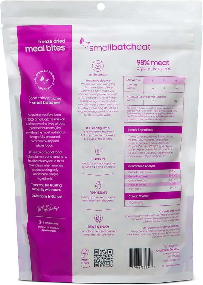 smallbatch Pets Freeze Dried Cat Treats, Raw Dry Cat Food Bites, Turkey Recipe, High Protein Food Topper or Training Treats for Cats, Humanely Sourced Meat, Made in The USA, Non GMO, 10 oz Bag