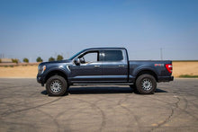 Load image into Gallery viewer, Cognito 21-23 Ford F-150 4WD 2.5in Performance Leveling Kit w/ Elka 2.0 IFP shocks