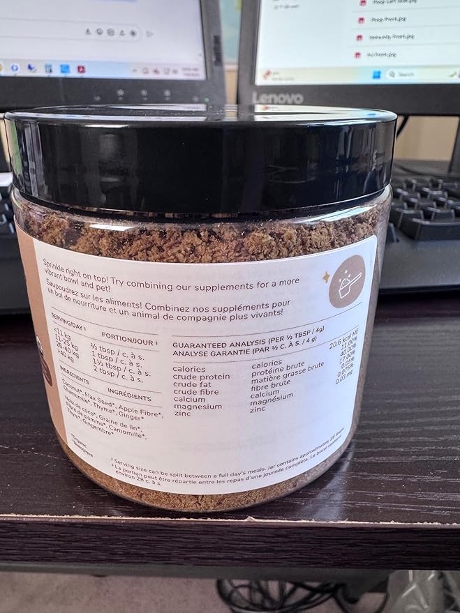 kin+kind Healthy Calm Supplement for Dogs & Cats - Vet Formulated Natural Formula with Organic Chamomile, Thyme, Apple Pomace, Ginger and Coconut- Made in USA - 4 oz (Medium)