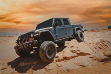 Load image into Gallery viewer, Tuff Country 20-23 Jeep Gladiator 3.5in Suspension Lift No Shocks