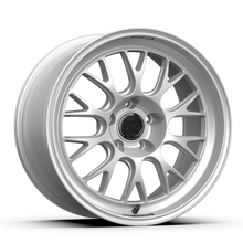 Load image into Gallery viewer, fifteen52 Holeshot RSR 18x10.5 5x120 25mm ET 72.56mm Center Bore Radiant Silver