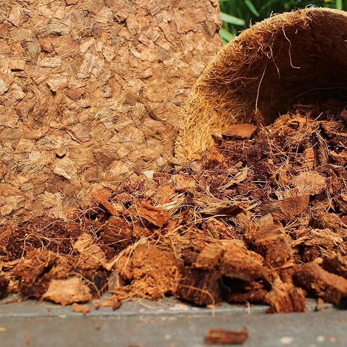 Organic Coco Chips for Plants (40lbs) - Coco Coir Chips - Coconut Husk Chips for Potting Soil, Garden Soil, & Seed Starter Soil - Coconut Mulch for Garden - Compressed Coconut Chips for Plants