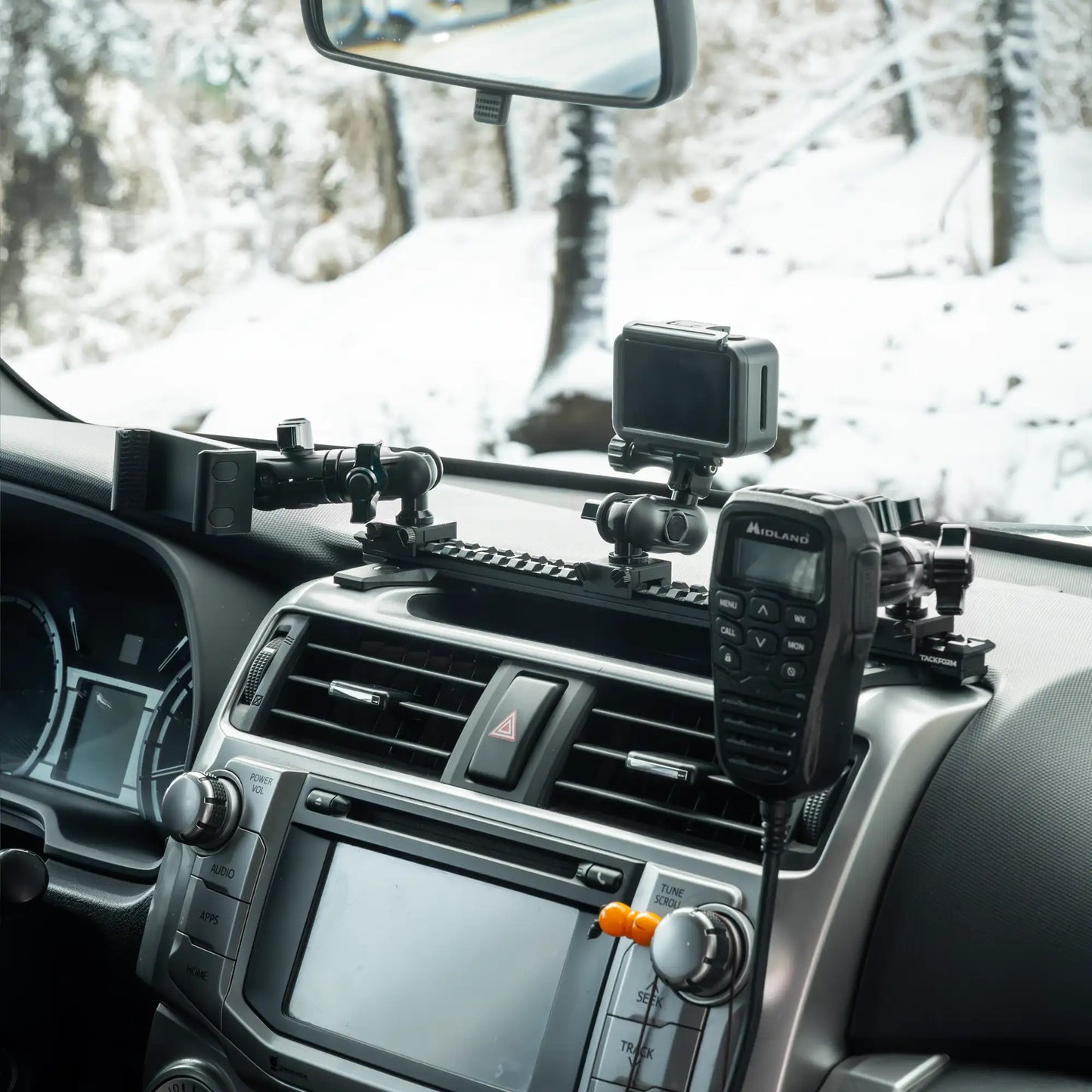 2010-2024 Toyota 4Runner Tackform Assault Track Picatinny Dash Bracket With MagSafe Phone Mount