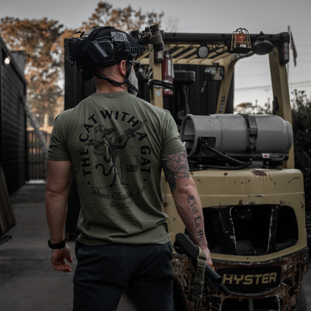 The Cat With A Gat Remix Men's T-Shirt