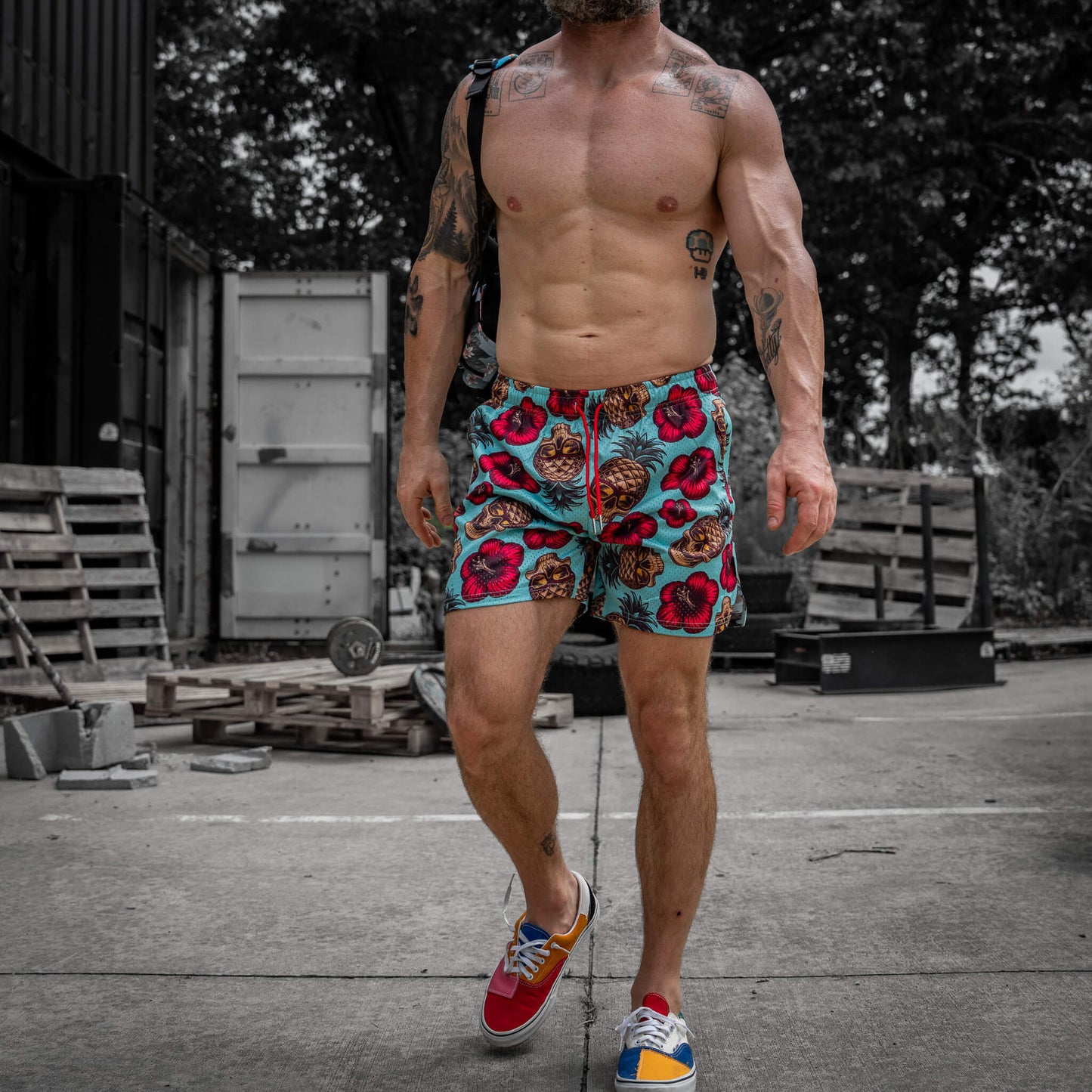 Mid Thigh Mesh Training / Lifestyle Shorts | 5"