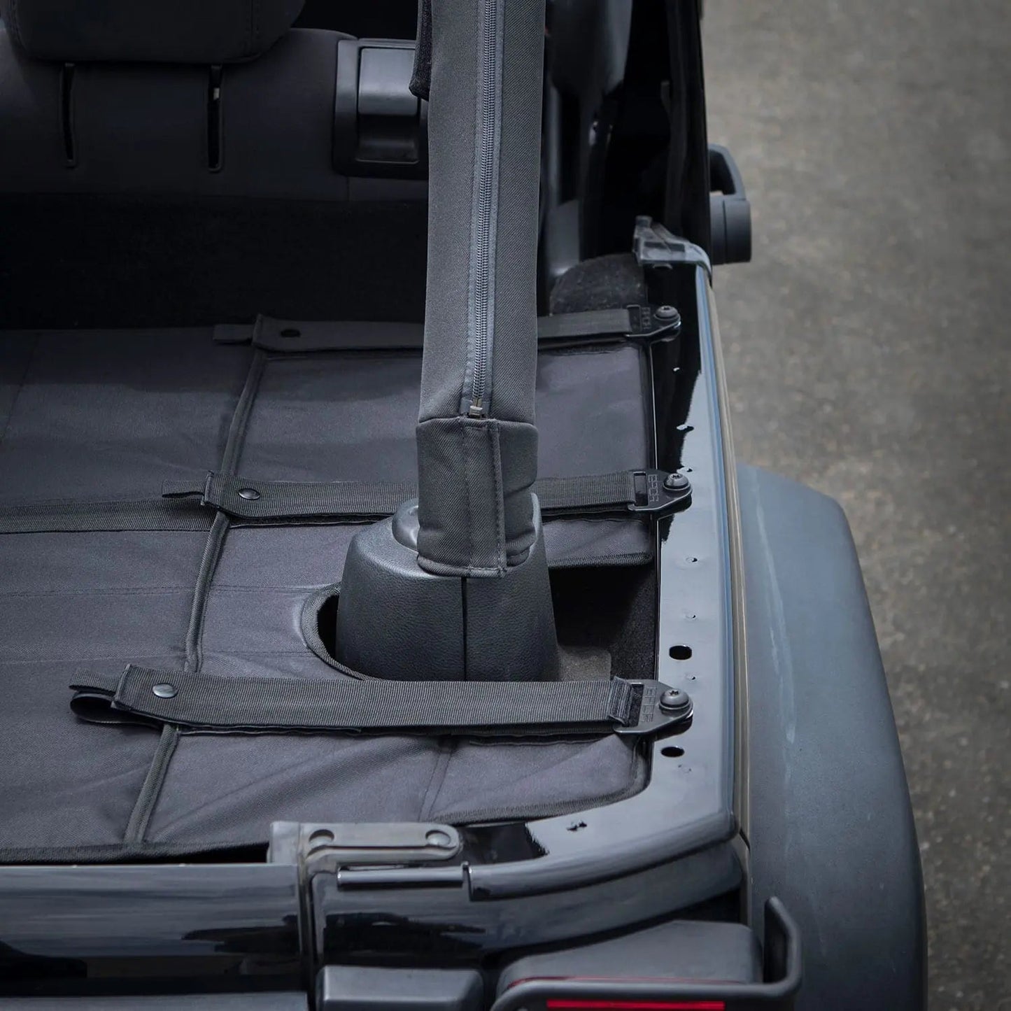 GPCA Jeep Wrangler JK 4DR Cargo Cover PRO Freedom Pack (2007-2018)