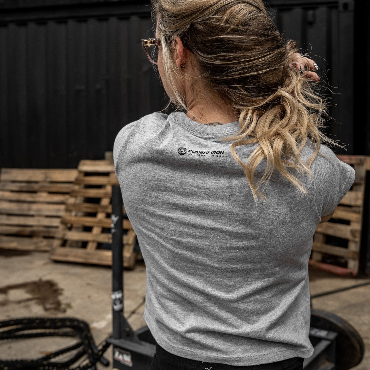 Hard To Kill. Easy To Bang. Women's Flowy T-Shirt