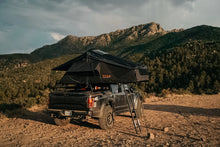 Load image into Gallery viewer, ROAM The Vagabond Rooftop Tent