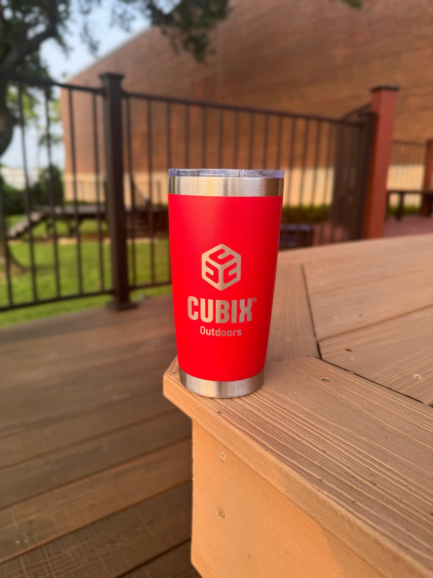 Cubix Outdoors 20oz Insulated Tumbler with Sliding Lid — Stainless Steel, Keeps Drinks Hot or Cold