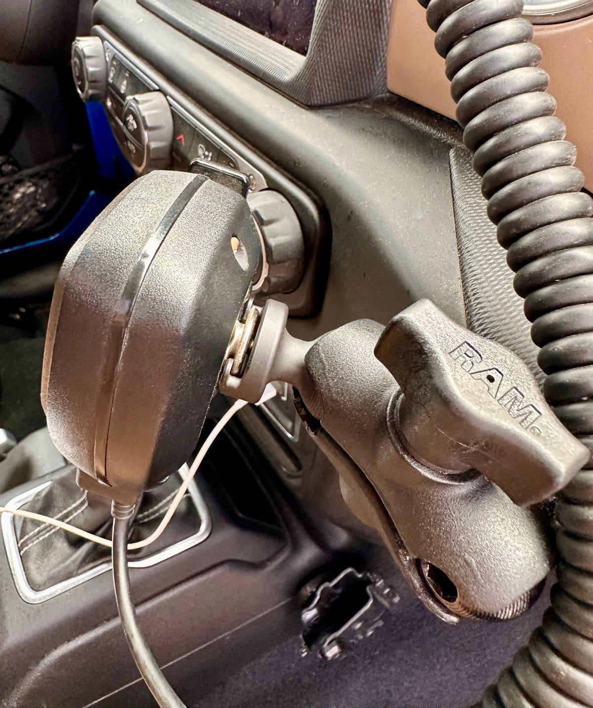 C.B. Clip Mount - CMM Offroad