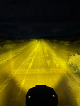 Load image into Gallery viewer, Amber CB30 LED Pod