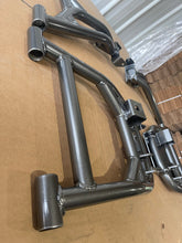 Load image into Gallery viewer, 1.5&quot; Offset Rear Ranger A-Arms with Adjustable Uppers