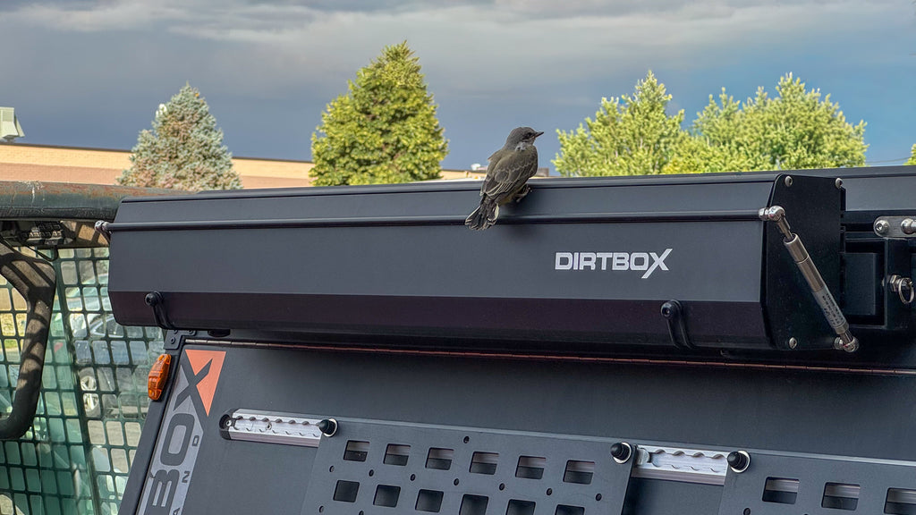 Side Hanging Pressurized Water Tank