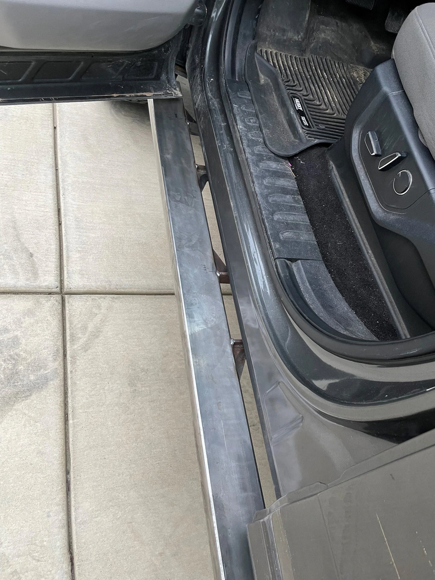 RAPTOR/Ford F-150 Rock Slider Steps (2015-20) SuperCrew 4 Door