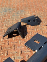 Load image into Gallery viewer, 2011+ F250 / F350 Superduty 8 Light Bumper Mount Kit