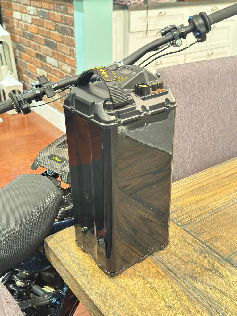 E-Bike "invisible" Vantablack Battery Wrap
