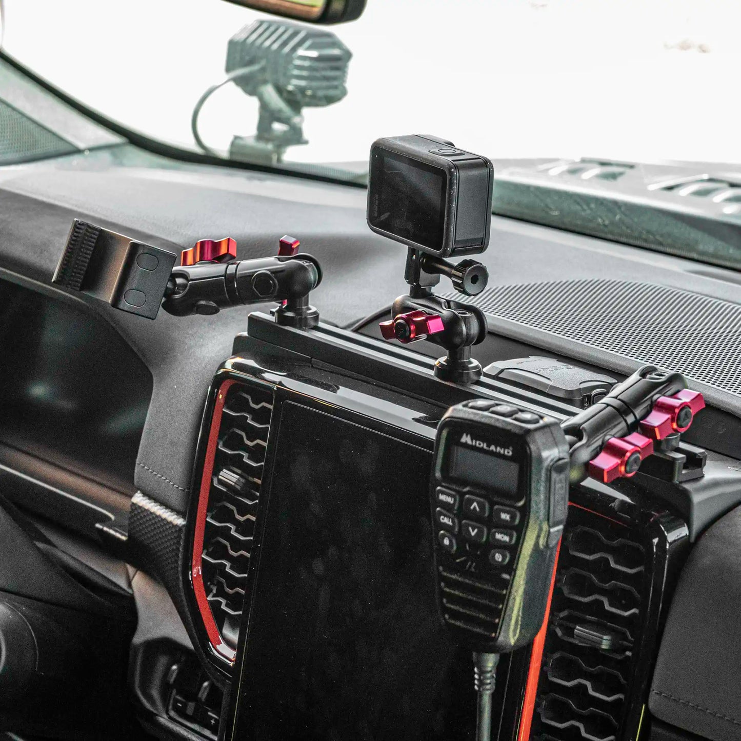 2024+ Ford Ranger Tackform Slim Track Dash Bracket With MagSafe Charging Phone Mount