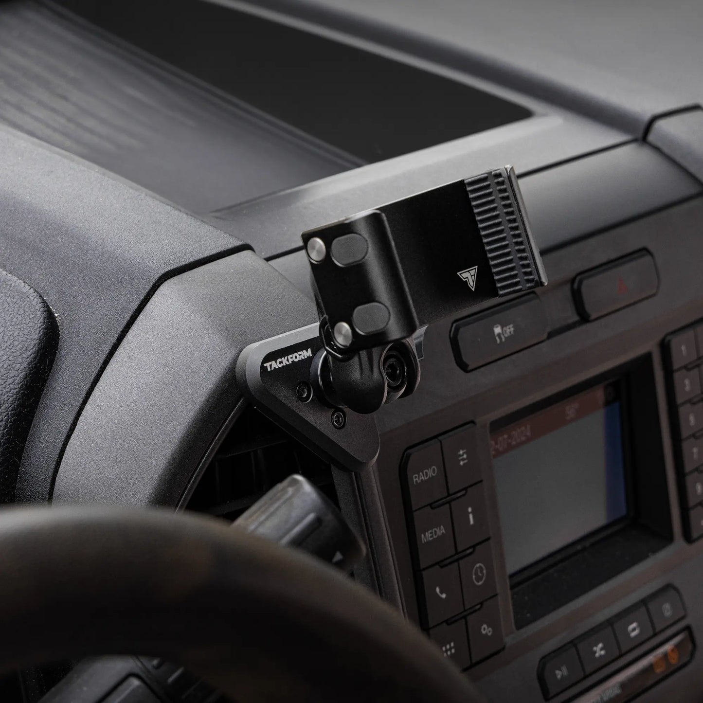 ‘15-‘20 Ford F-150, ‘17-‘22 Super Duty, ‘18-‘21 Expedition LINK™ Vent Mount Bracket With Qi2.2/MagSafe Charging and Cooling Phone Holder | Choose Your Arm Length | (See Compatibility Info For Year/Trim Details)