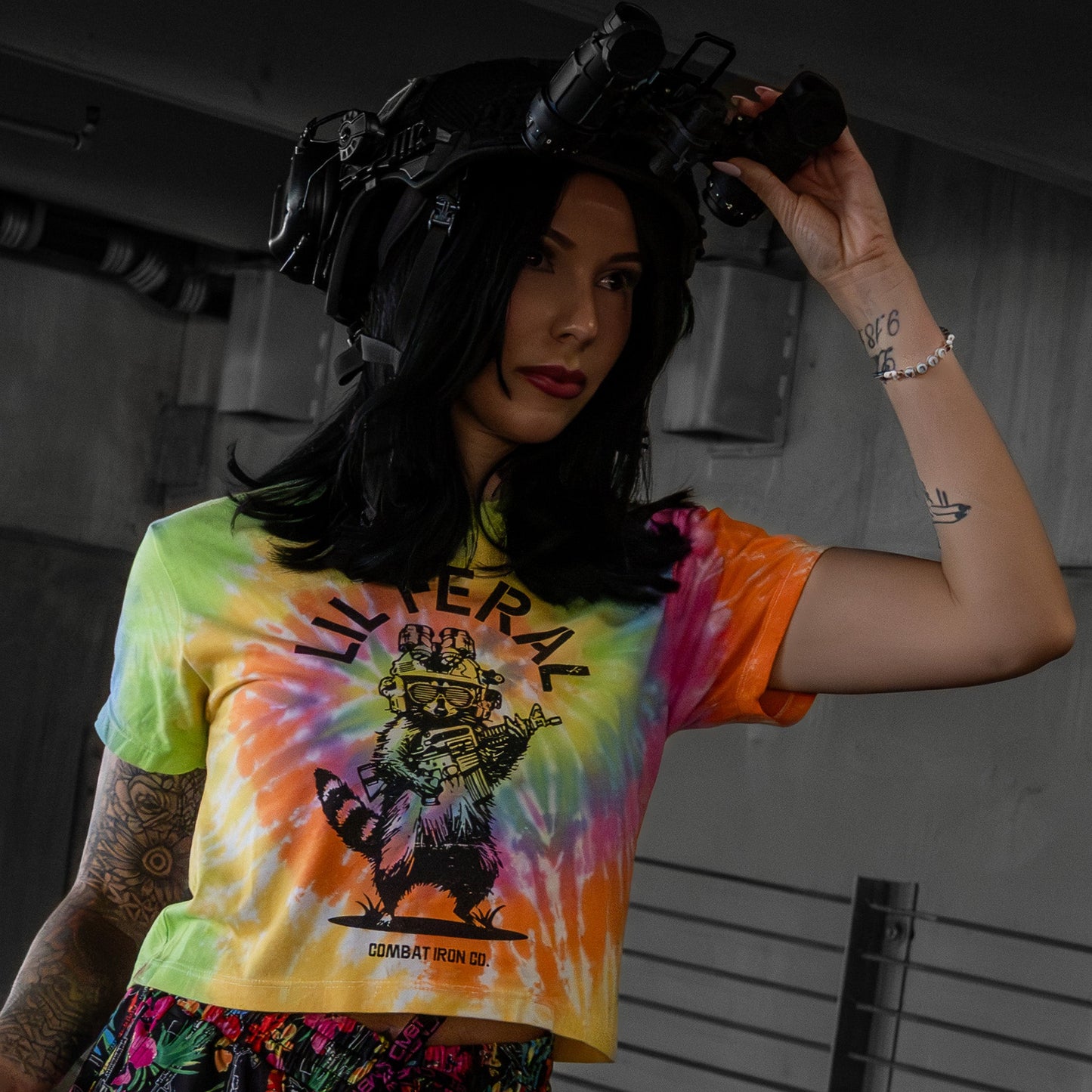 Lil Feral Raccoon Women's Crop T-Shirt