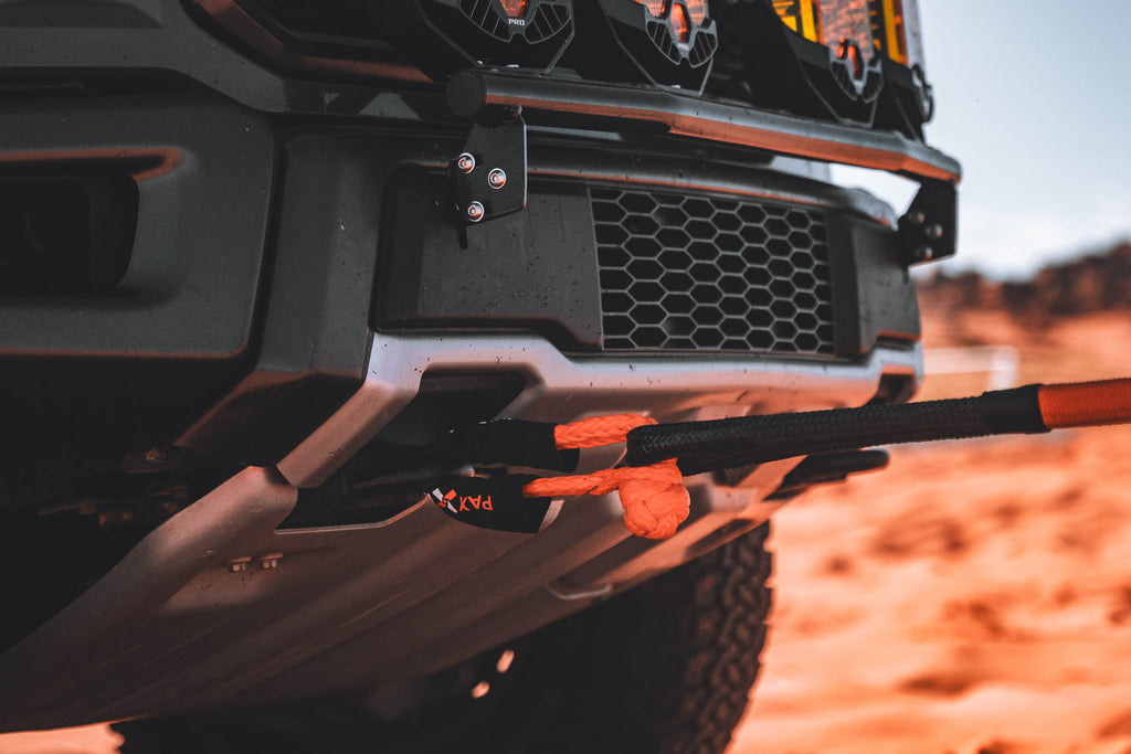 Durable 1/2" Soft Shackle by RotopaX, perfect for versatile connections in recovery gear.