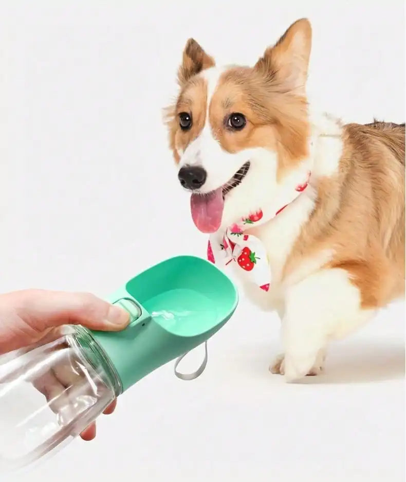 Portable Dog Water Bottle – Travel Dispenser, Leak-Proof for Walking & Hiking