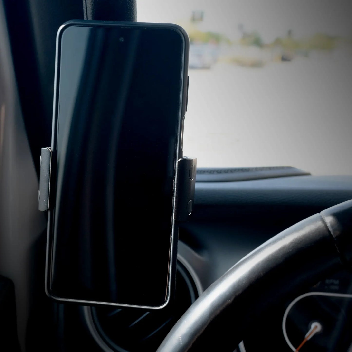 2018-2023 Jeep JL, Gladiator, and 4xe LINK™ Grab Handle Mount With Qi2.2/MagSafe Charging & Cooling Phone Holder | 3.5" Arm