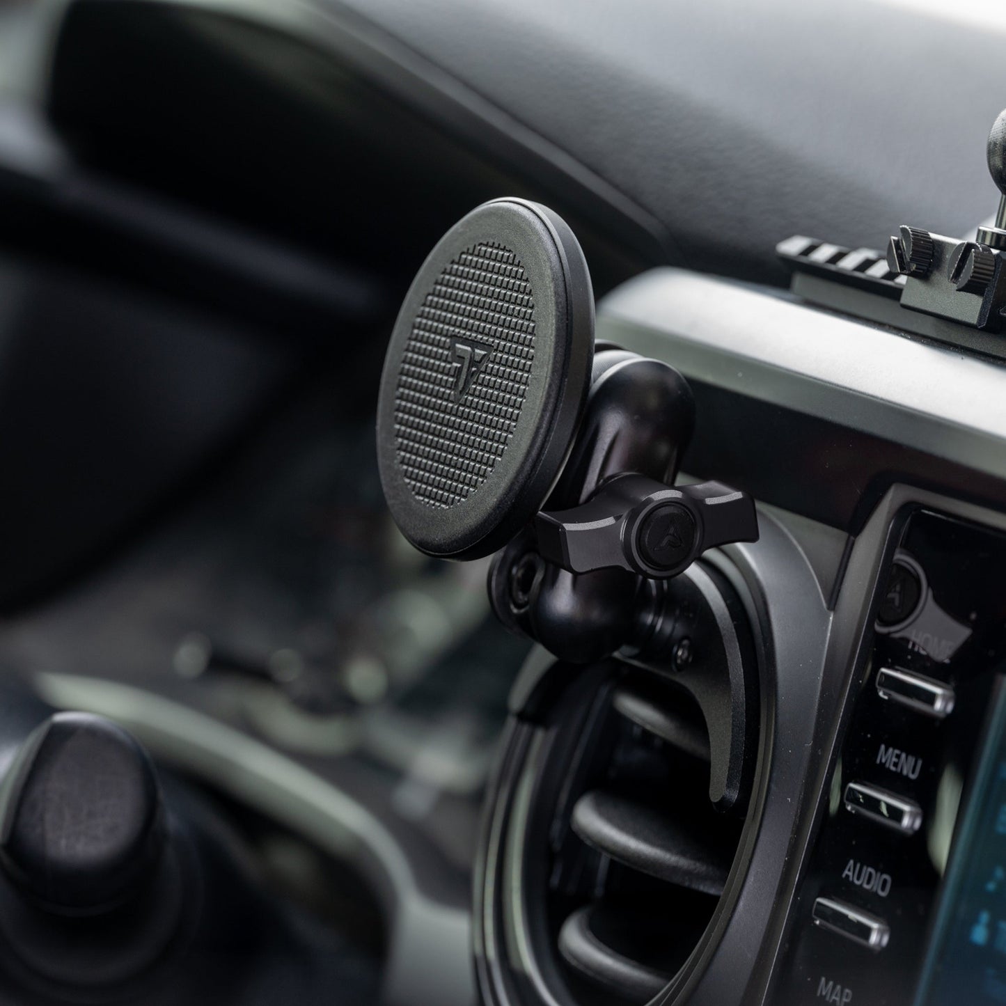 2016-2023 Toyota Tacoma & 2014-2021 Tundra LINK™ Vent Mount Bracket