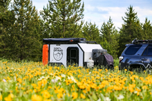 Load image into Gallery viewer, Sumatra MARINE Bracket for 20 lb. Steel BBQ Propane Tank