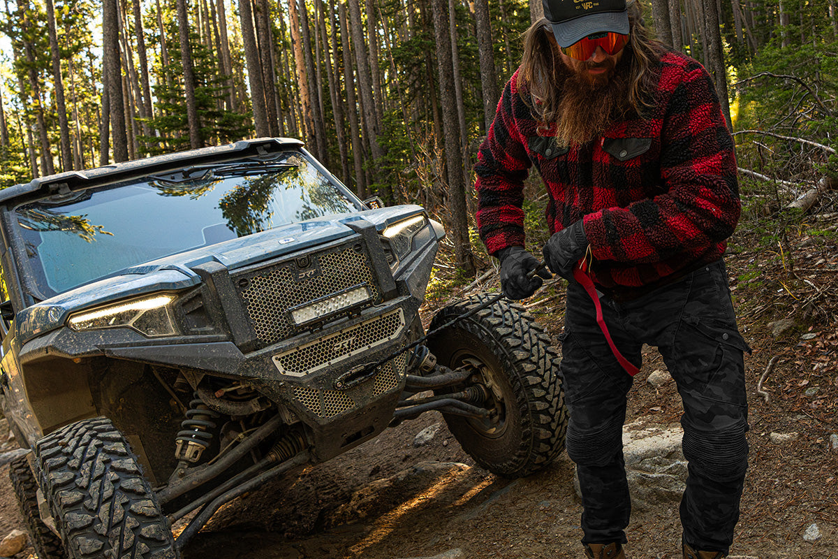 Titan 2,500lb Electric Winch - 12v Synthetic Rope
