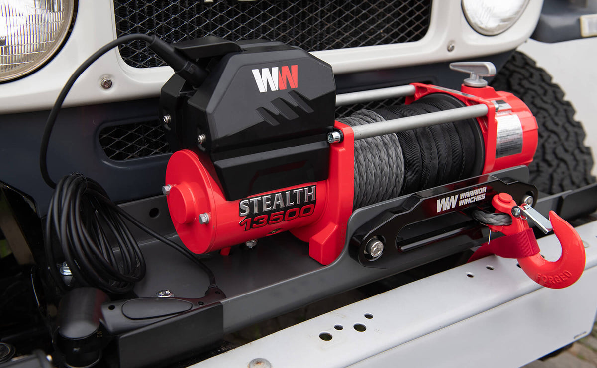 Stealth 13,500lb Electric Winch - 12v Synthetic Rope