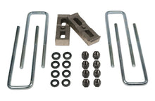 Load image into Gallery viewer, Tuff Country 01-10 Chevy Silverado 2500HD 4wd 1in Rear Block &amp; U-Bolt Kit