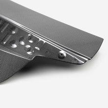 Load image into Gallery viewer, Seibon 2022 Toyota GR86 Carbon Fiber Trunk Lid