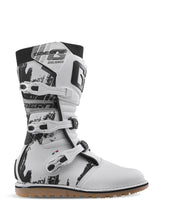 Load image into Gallery viewer, Gaerne Balance XTR Boot White Size - 9