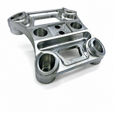 Load image into Gallery viewer, 2017-2021 Can-Am Maverick X3 Rear Radius Rod Plate