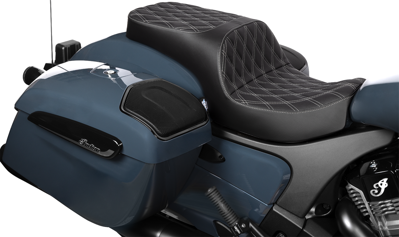 DRAG SPECIALTIES SEATS, Drag Specialties Seats Freedom Seat for Challenger '20-'25 and Chieftain '25, Vinyl with Double Diamond Silver Stitch - Part #4722C